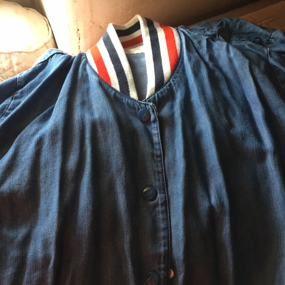 Lightweight jacket